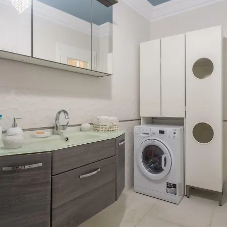 Apartino - Luxury View - Self Check-in * Bukarest